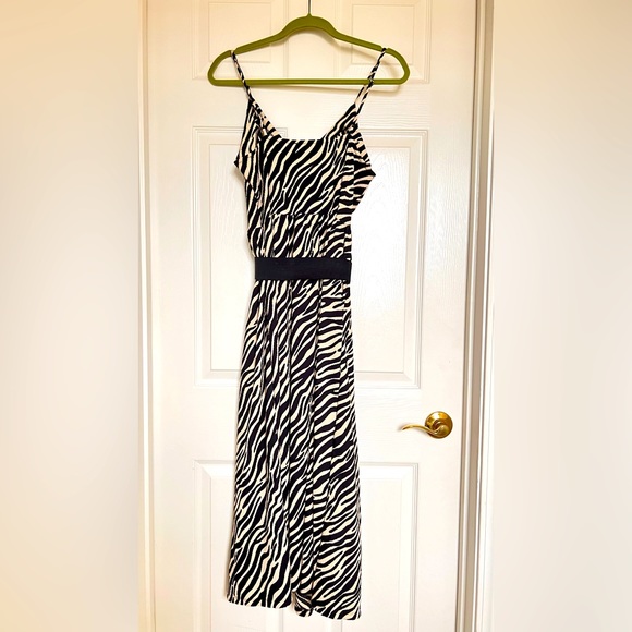 Zebra dress with buttons in front - Picture 2 of 2